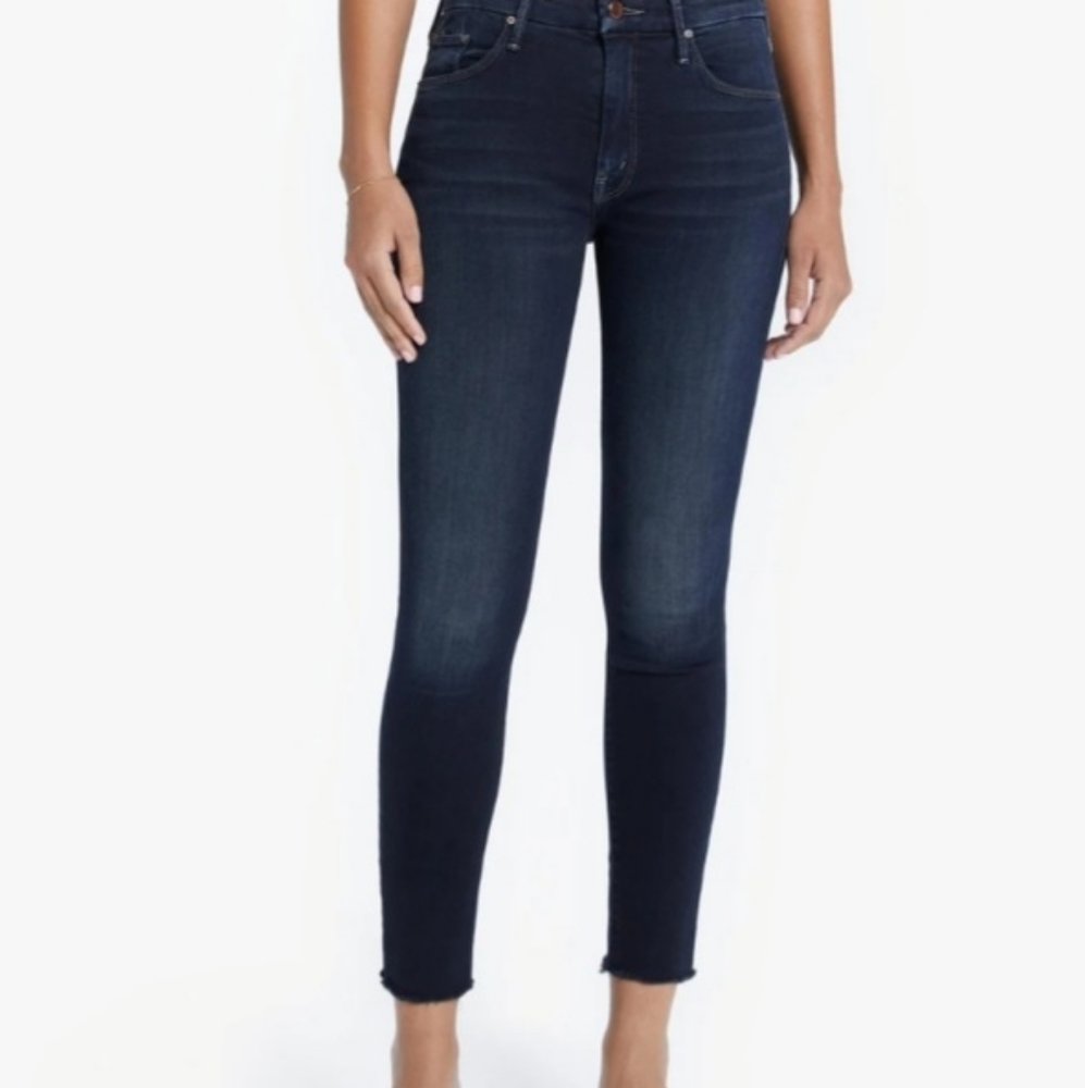 MOTHER The Looker Jeans Ankle Fray